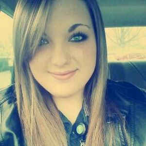 Meet your Posher, Cassie